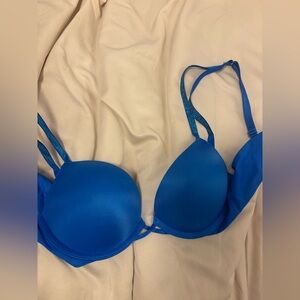 Victoria's Secret Vibrant Blue Bra
